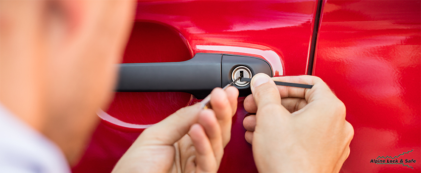 Automotive Locksmith Services - Why Call The Experts